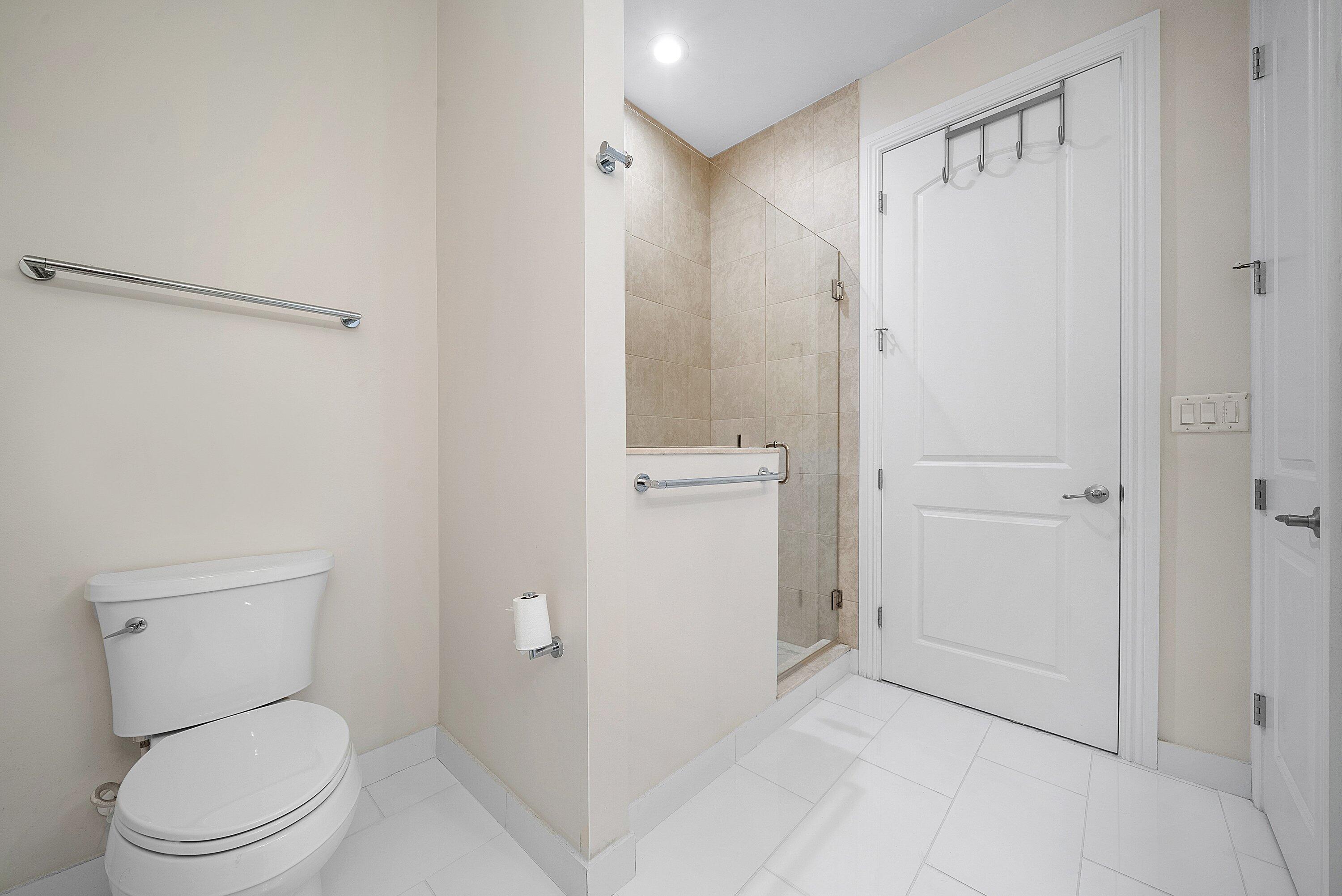 BOCA HIGHLANDS - Residential