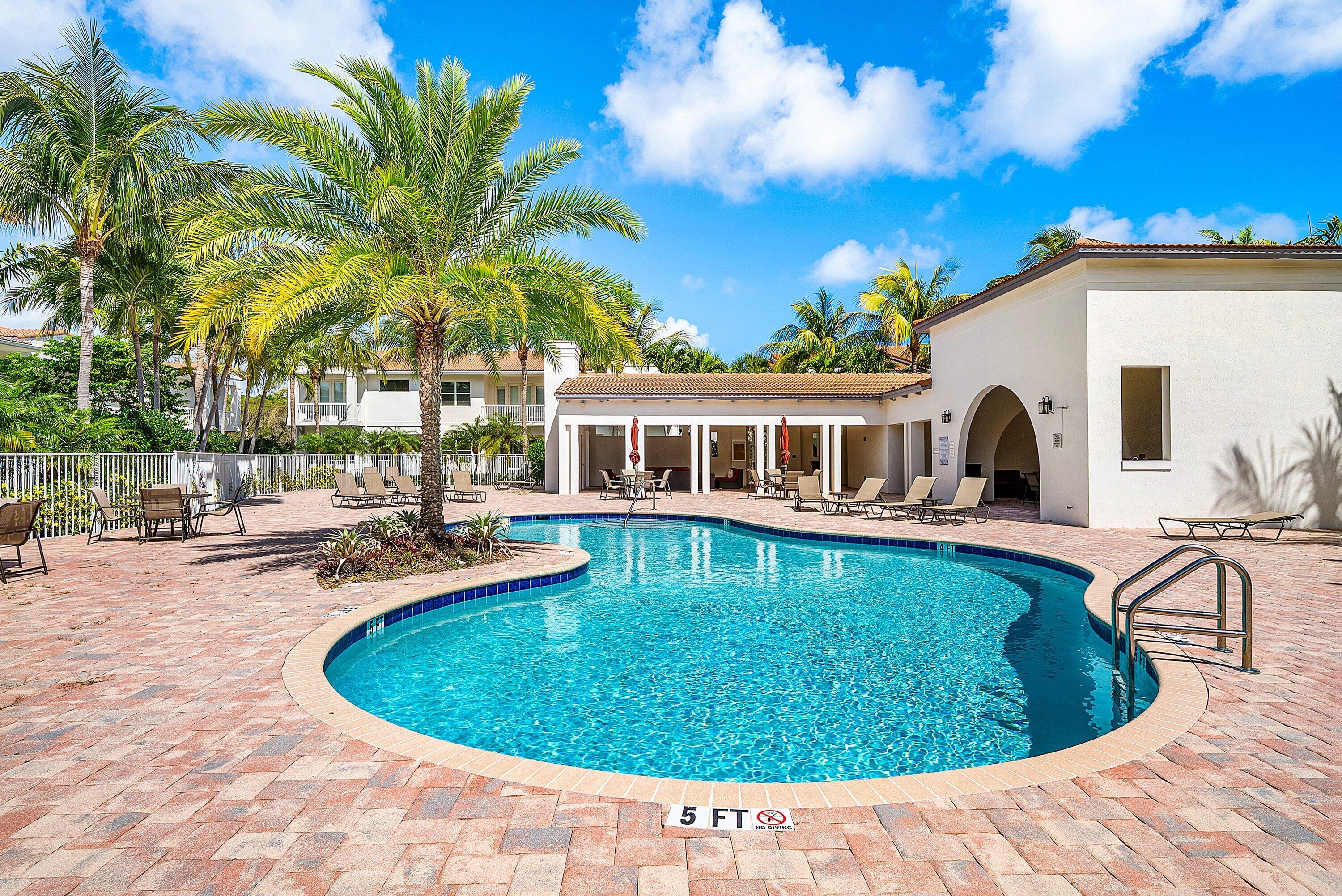 BOCA HIGHLANDS - Residential