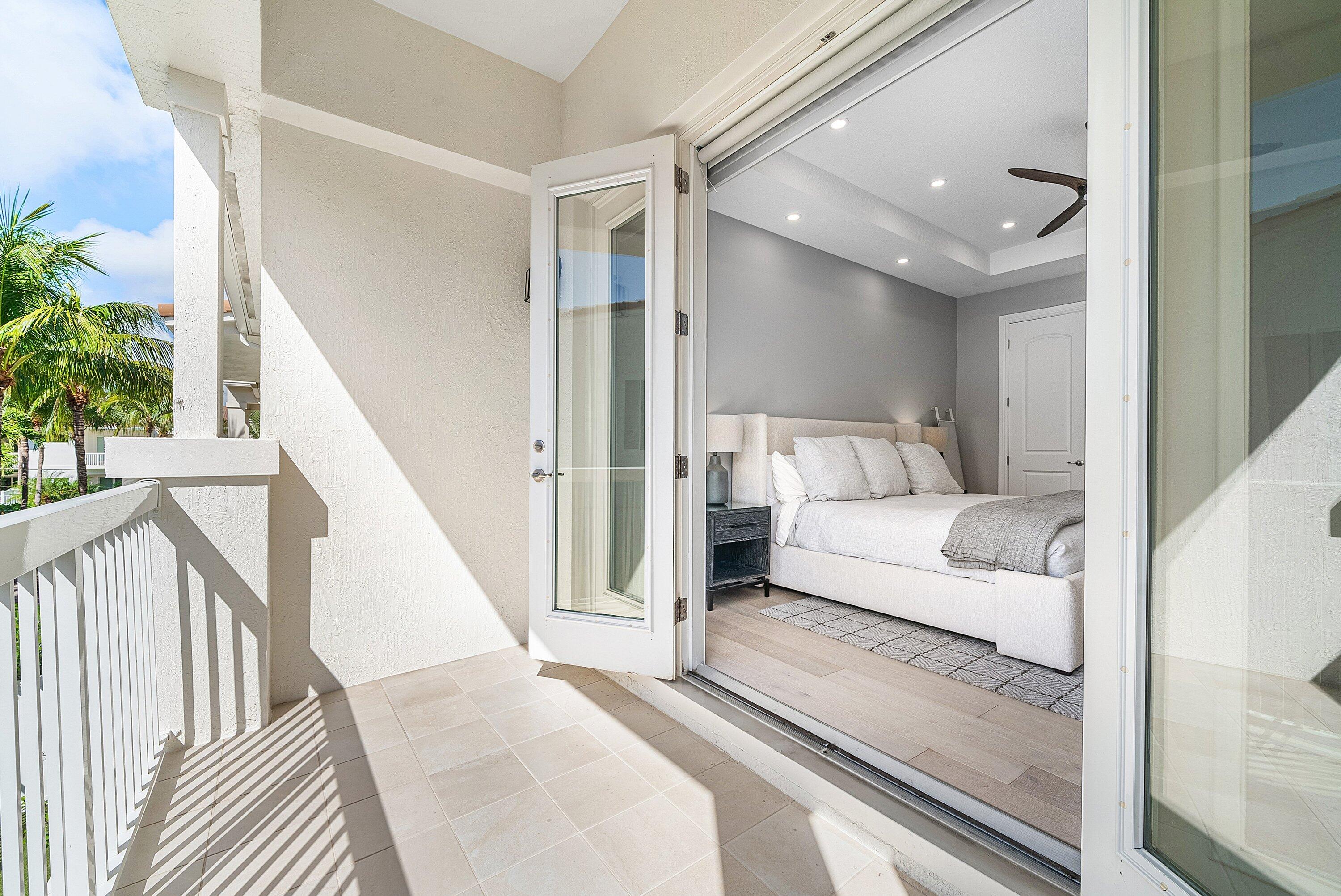 BOCA HIGHLANDS - Residential