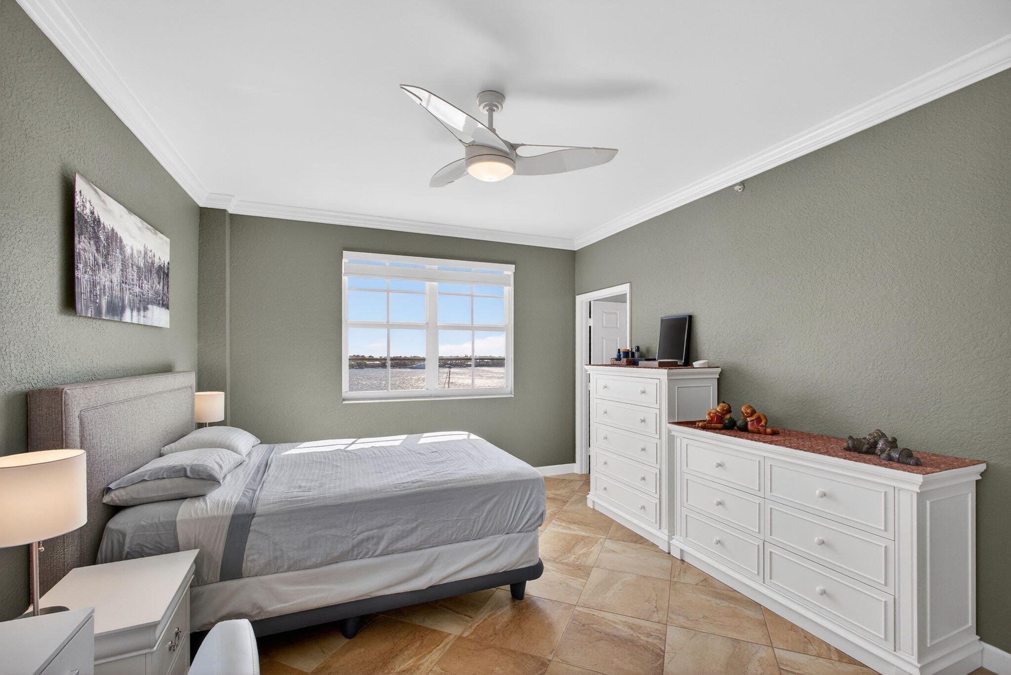 FLAGLER POINTE CONDO - Residential