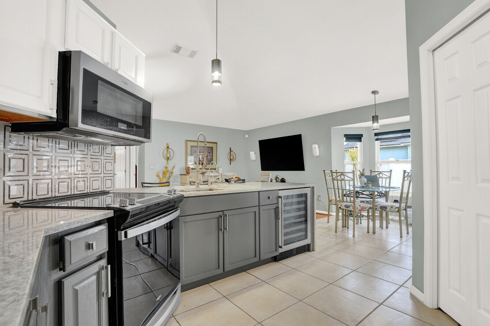 PORT ST LUCIE SECTION 21 - Residential