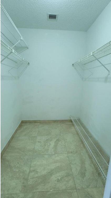 BUTTONWOOD 1 - Residential Lease
