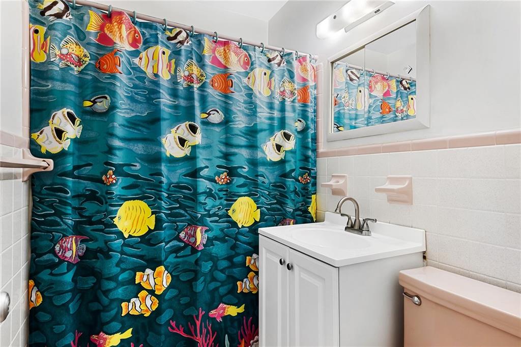 Hollywood Hills 6-22 B - Residential