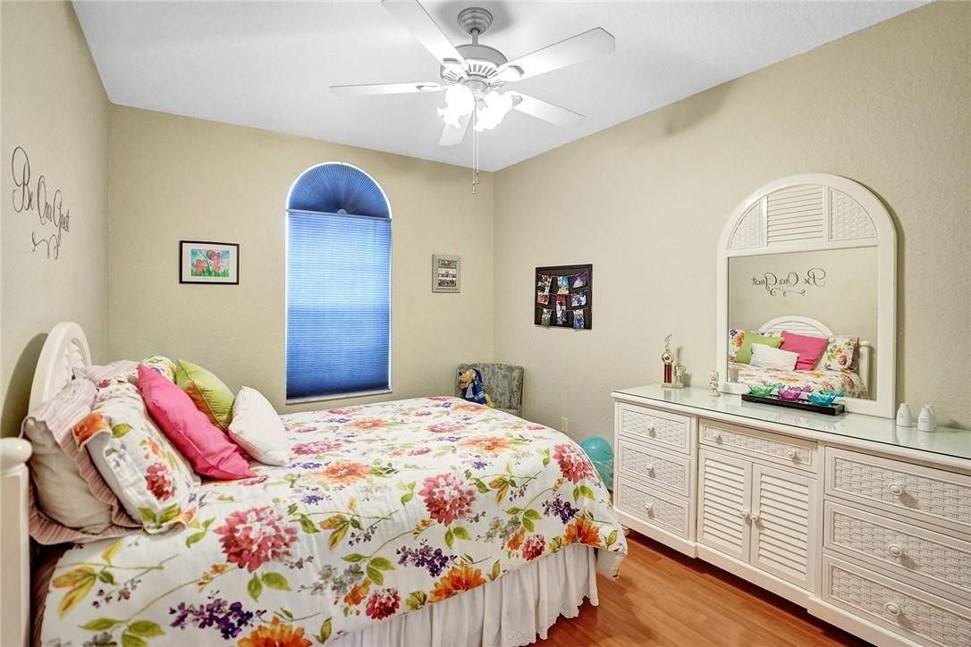 CINNAMON CROSSINGS - Residential