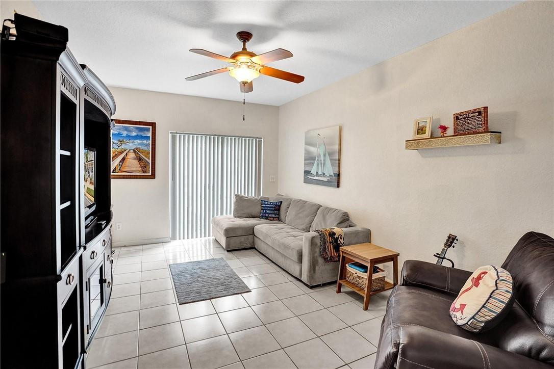 CINNAMON CROSSINGS - Residential