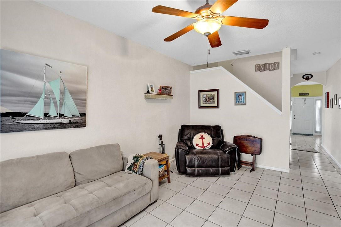 CINNAMON CROSSINGS - Residential