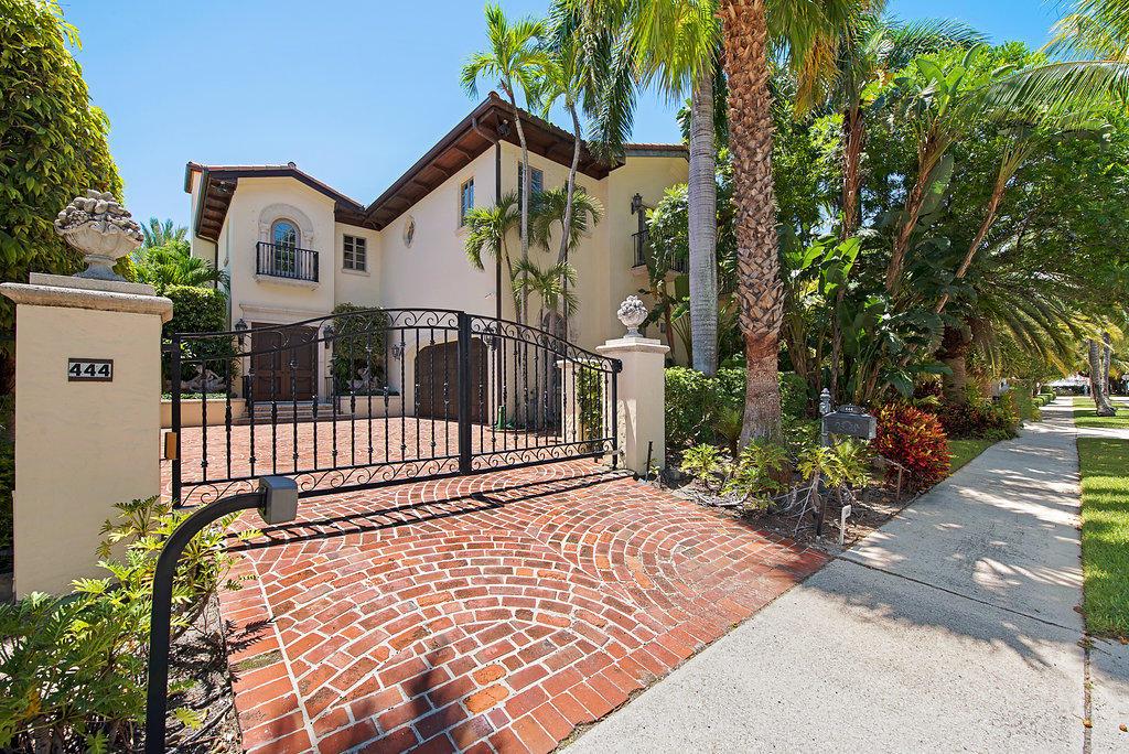 ROYAL PARK - Residential