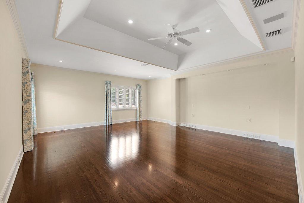 ROYAL PARK - Residential