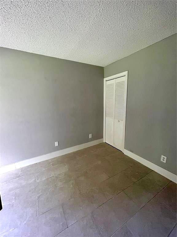 SANDPEBBLES TOWNHOUSE - Residential Lease