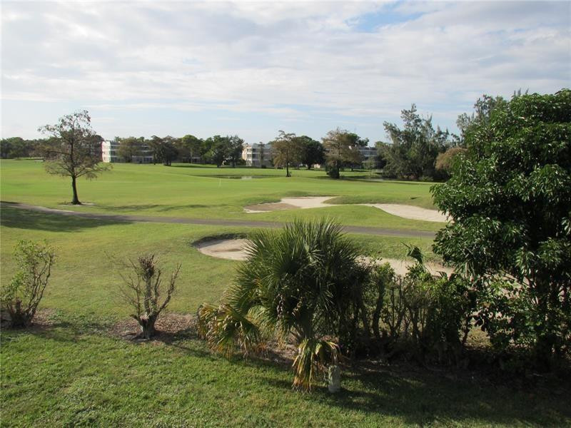 SANDPEBBLES TOWNHOUSE - Residential Lease