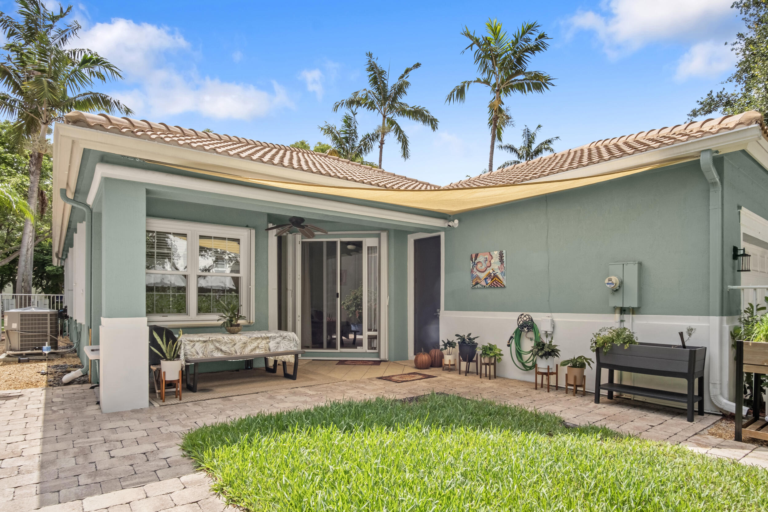 1616 Fenton Drive