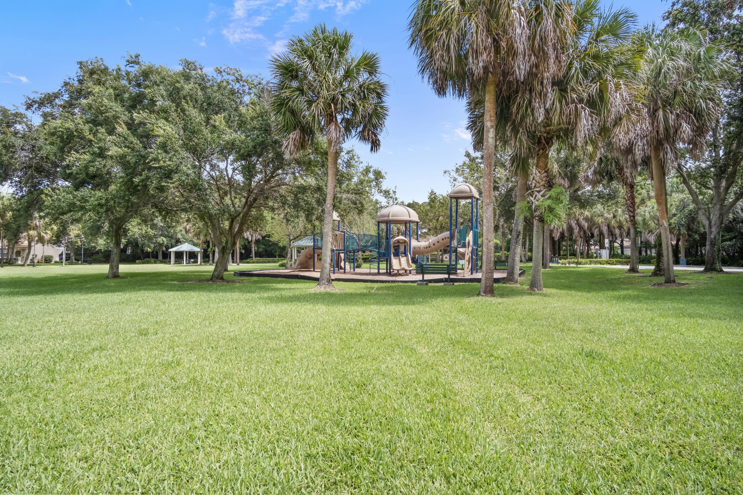 BEXLEY PARK - Residential