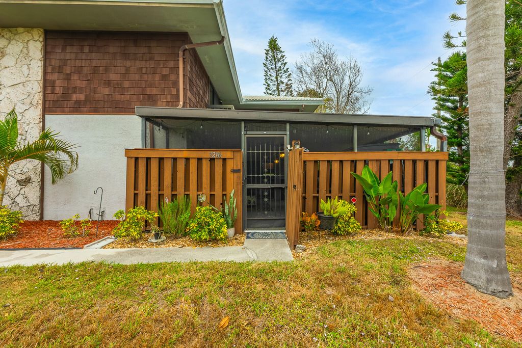 Photo of 3204 SE Guenevere Lane, Port Saint Lucie, FL 34952 (MLS # R11154873)