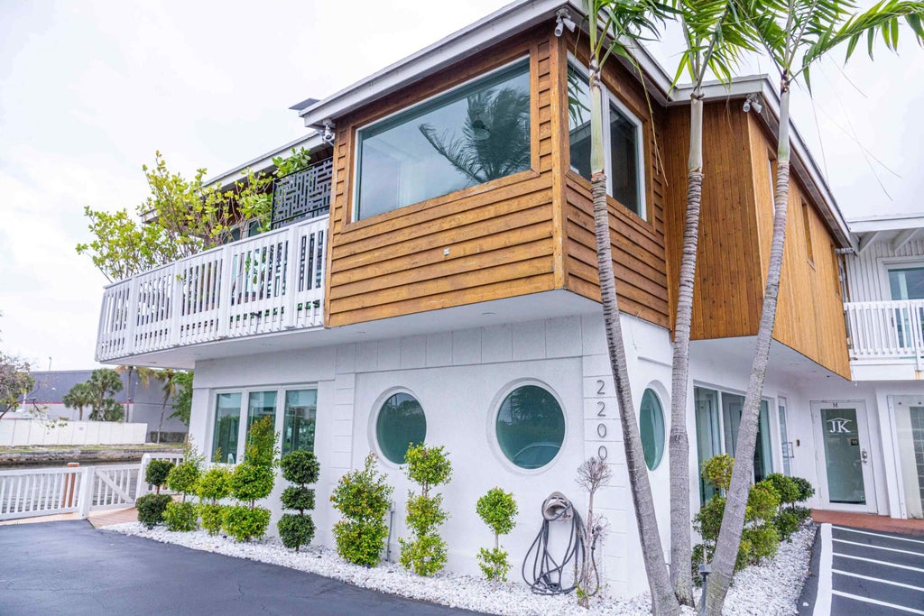 Photo of 2200 NE 26th Street #A, Wilton Manors, FL 33305 (MLS # B26007593)