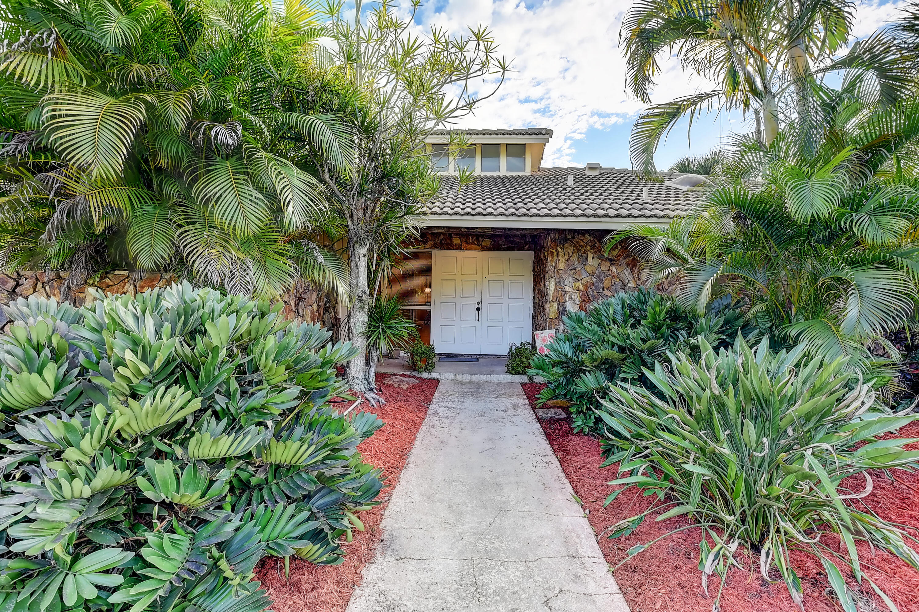 PONDEROSA - Residential