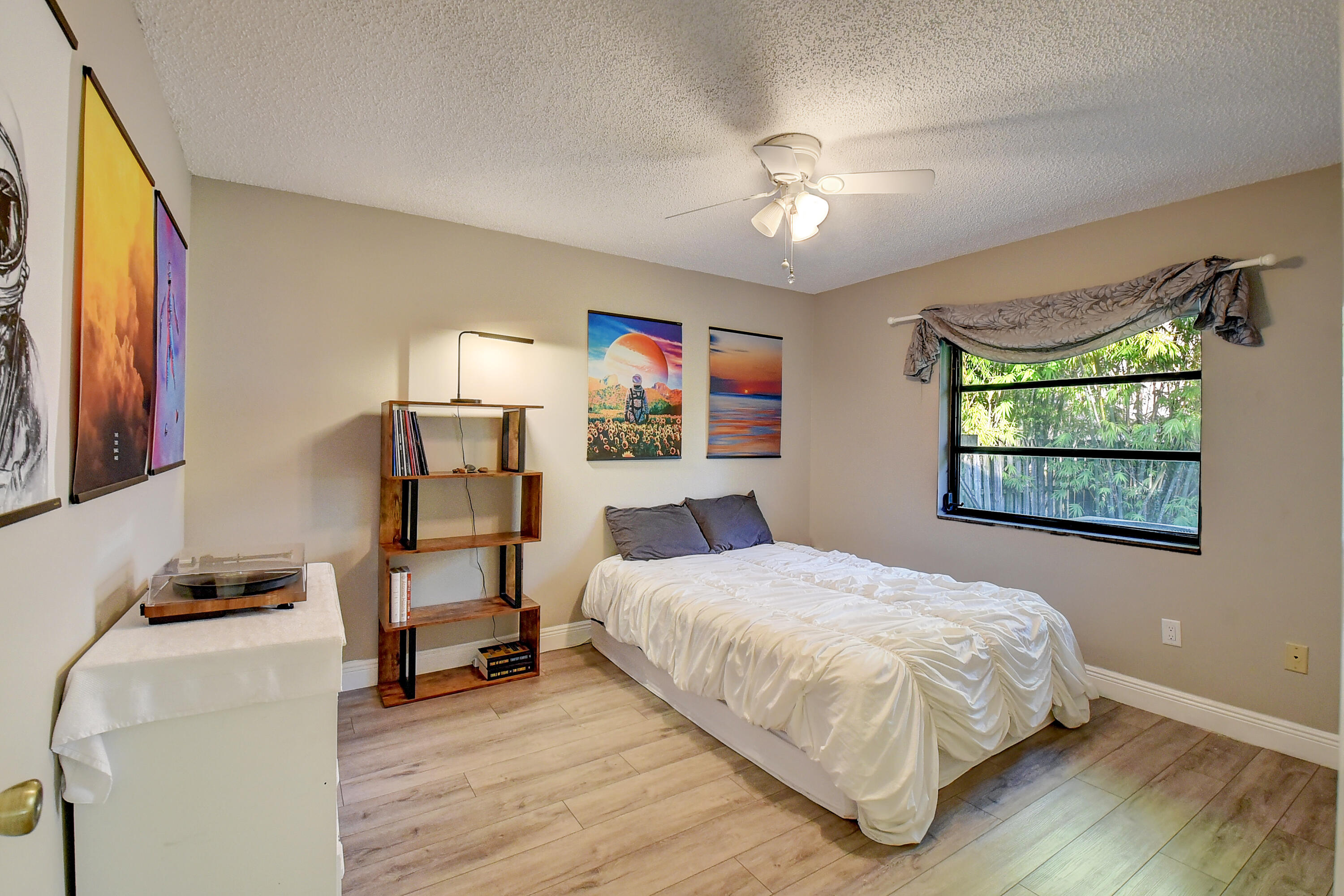 PONDEROSA - Residential