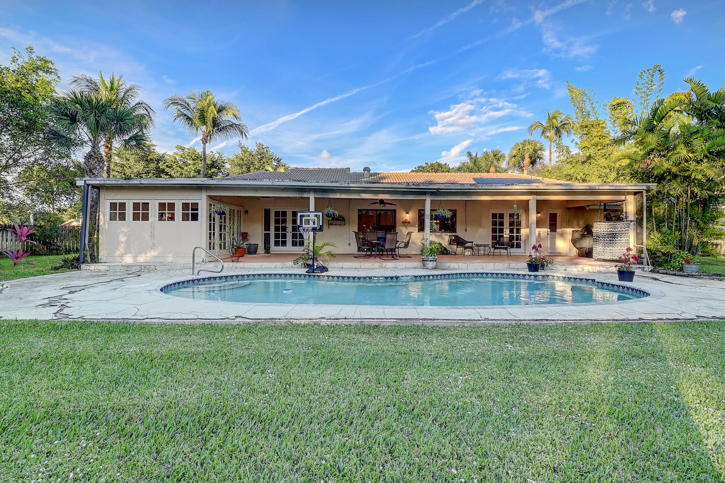 PONDEROSA - Residential