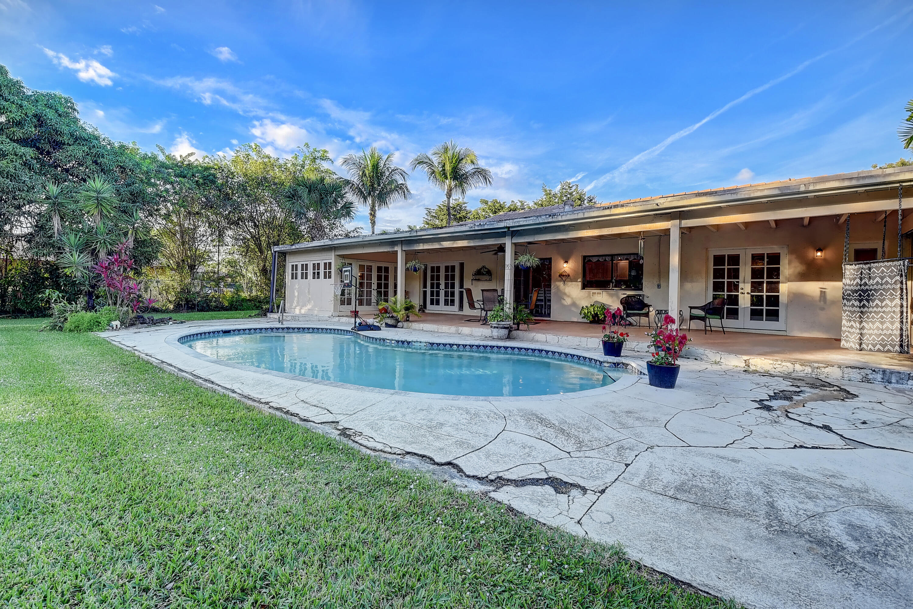 PONDEROSA - Residential