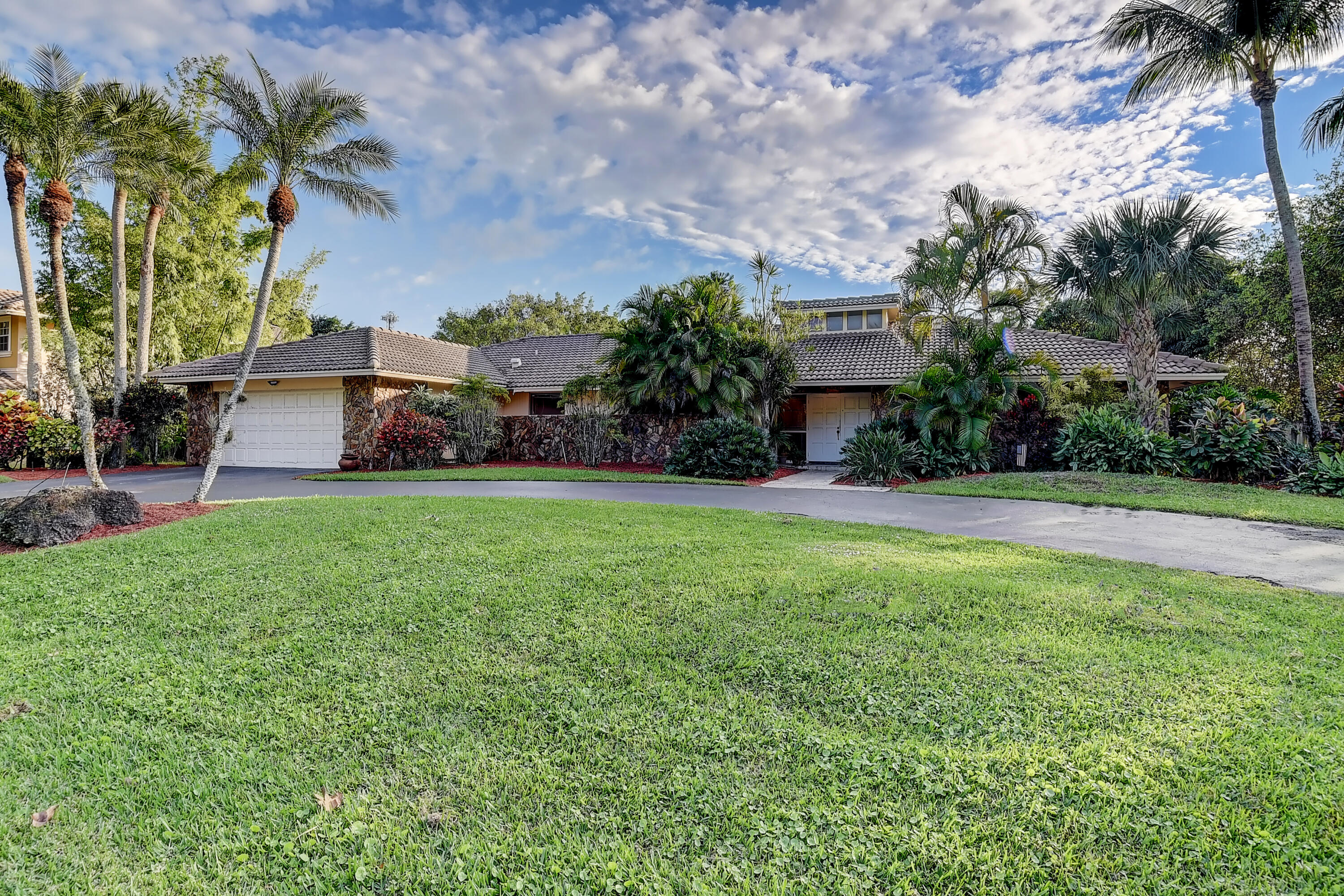 PONDEROSA - Residential