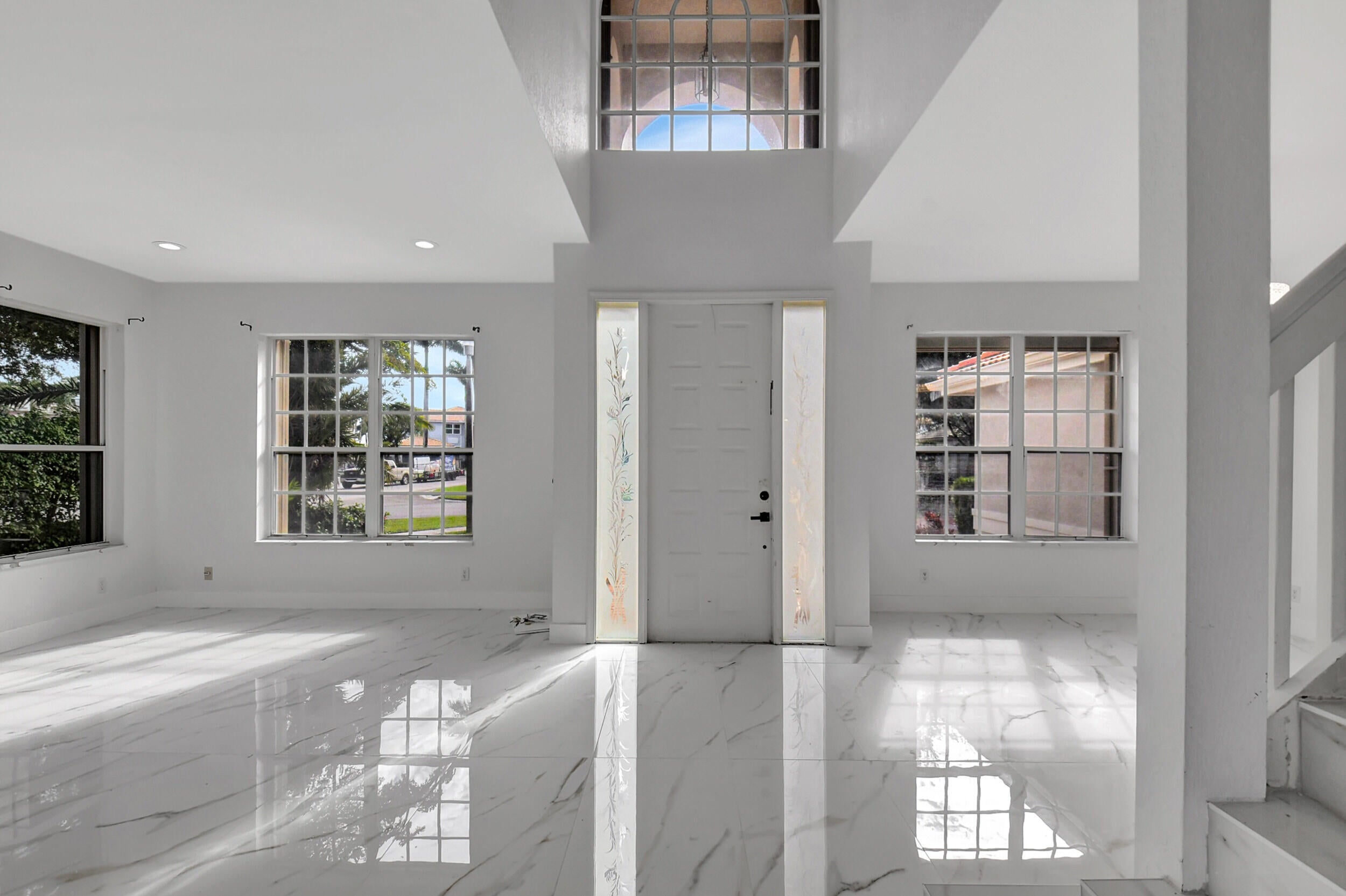 7555 CEDAR HURST Court