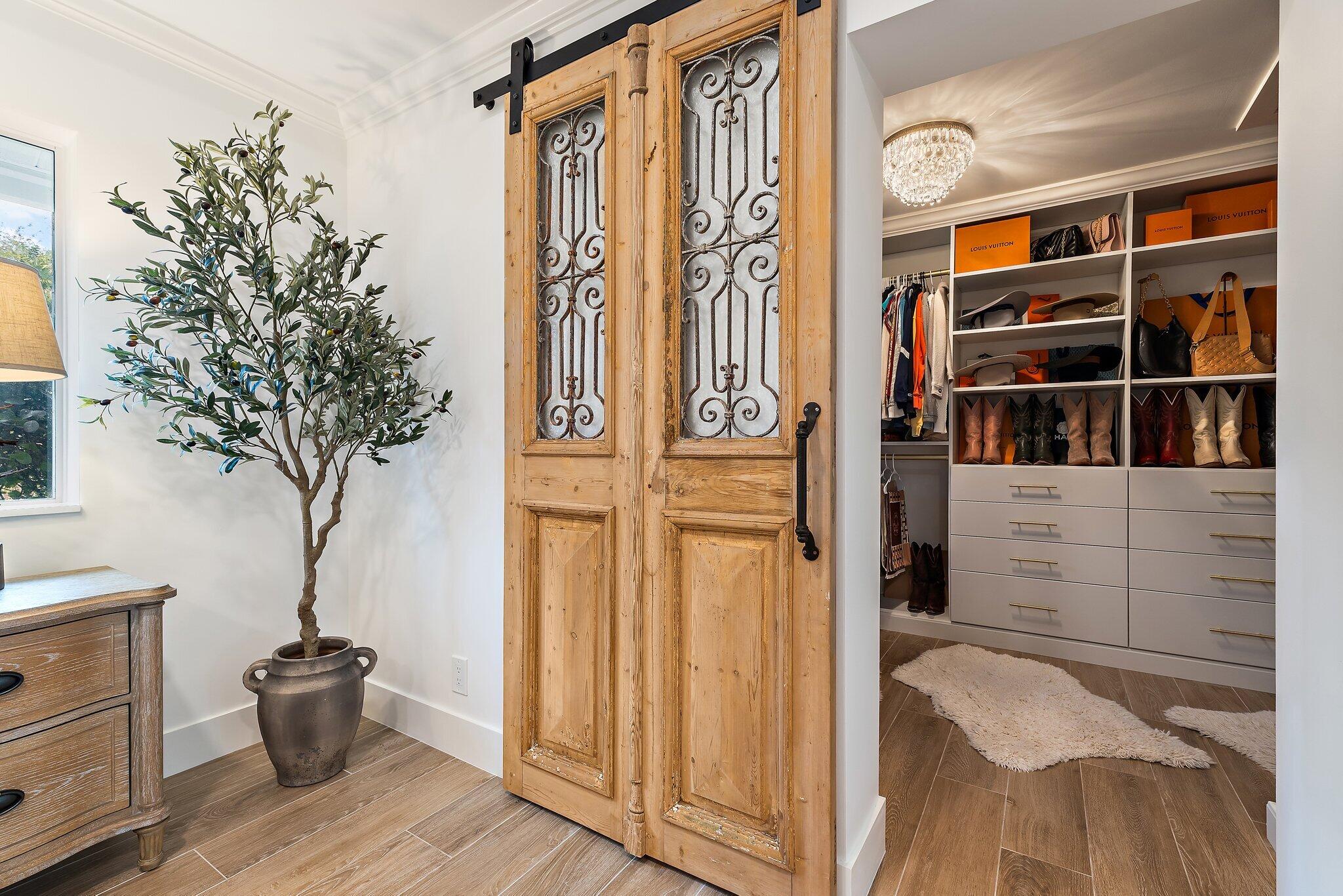 Palm Beach Country Estates - Residential