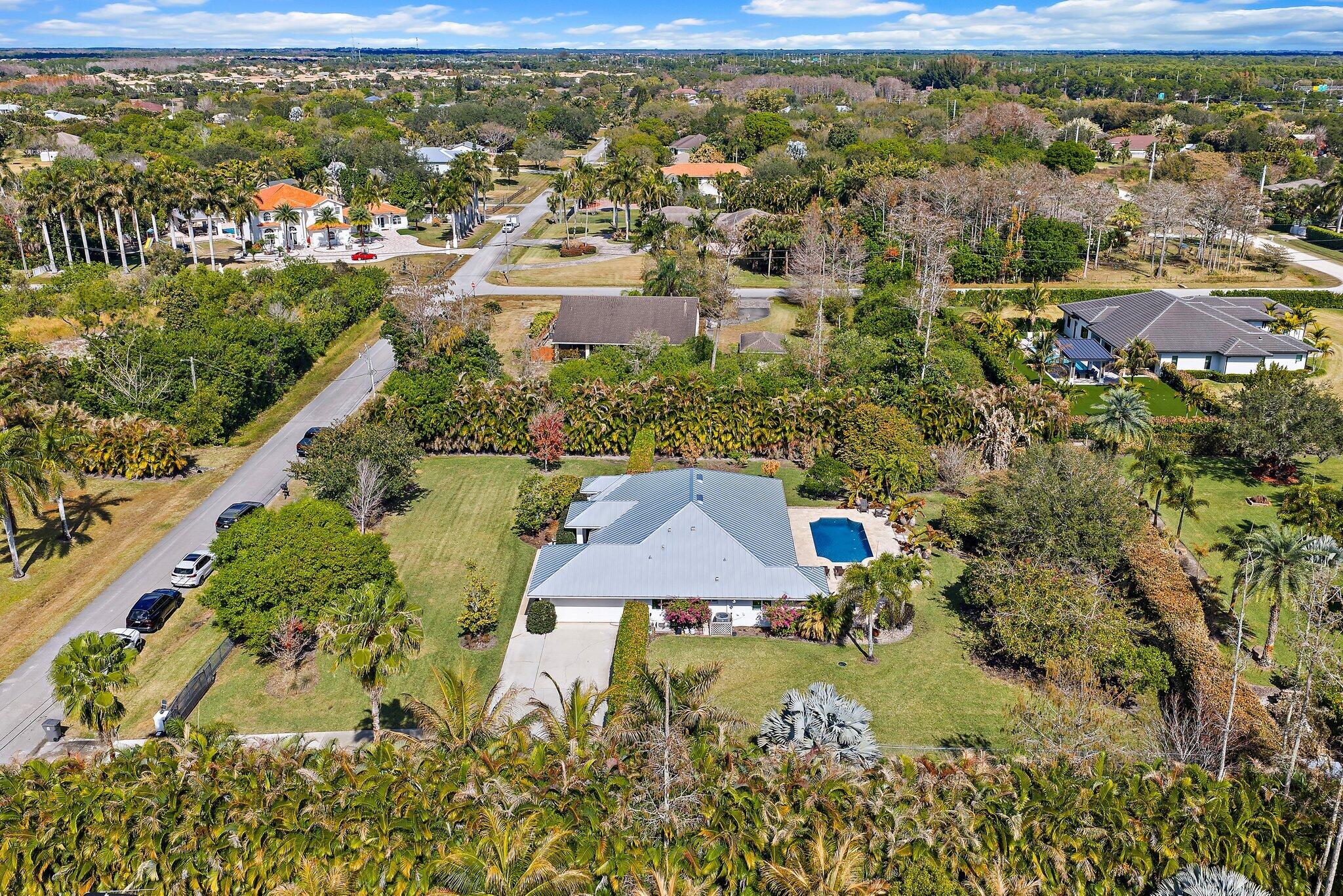 Palm Beach Country Estates - Residential