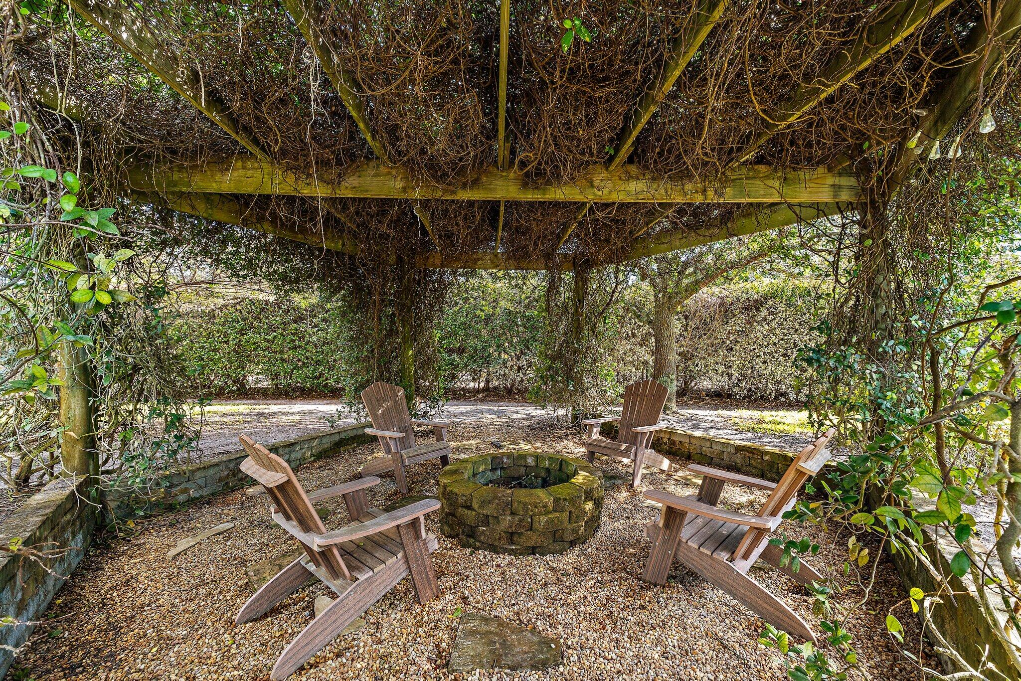 Palm Beach Country Estates - Residential