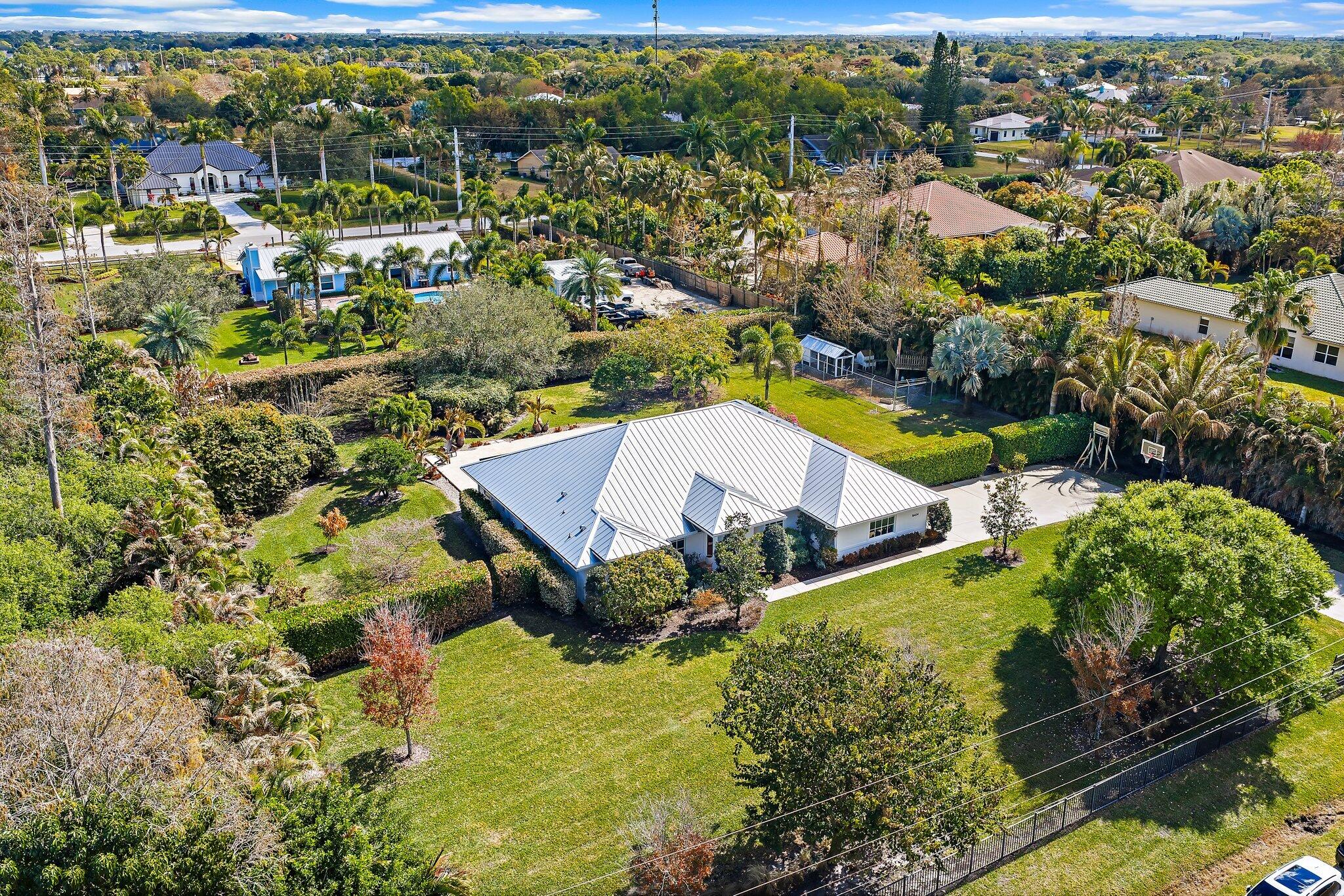 Palm Beach Country Estates - Residential