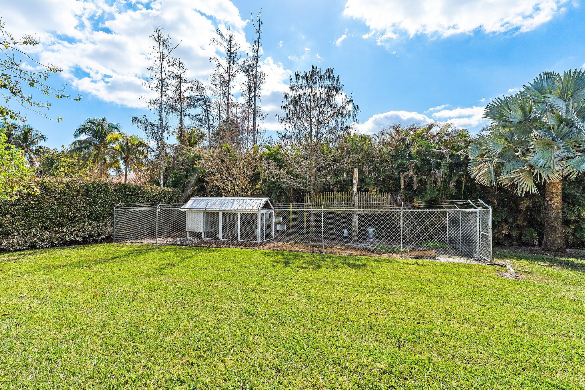 Palm Beach Country Estates - Residential