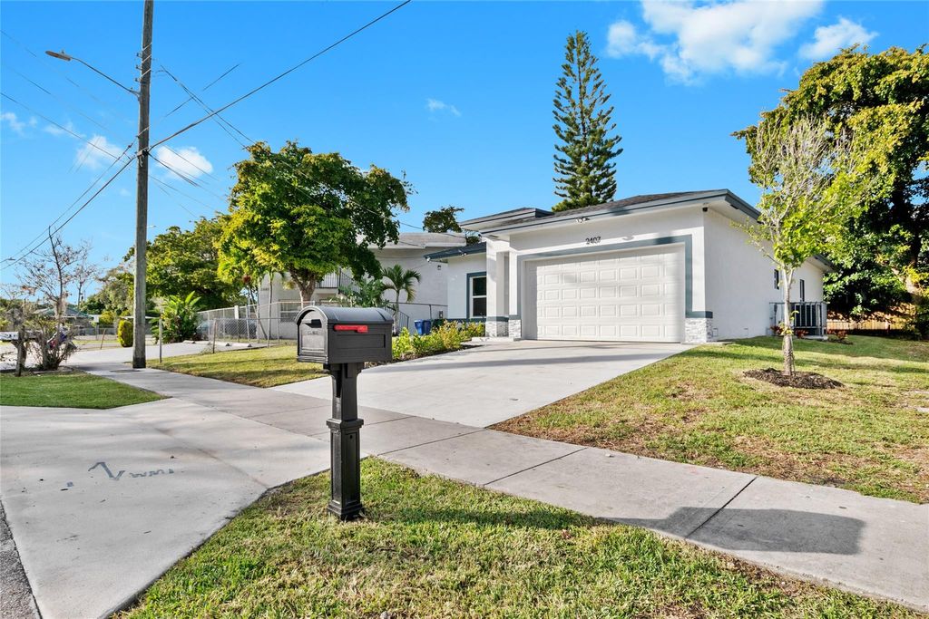 Photo of 2407 NW 8 Street, Fort Lauderdale, FL 33311 (MLS # F10549988)