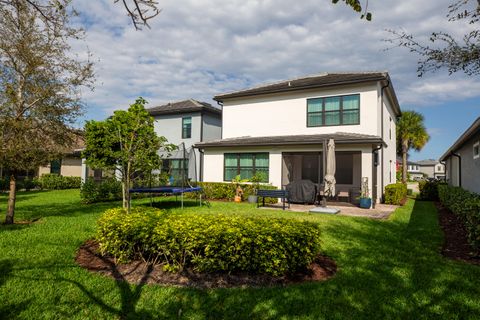 Tiny photo for 4601 E Pinehurst Trl Trail E, Oakland Park, FL 33309 (MLS # B26010125)