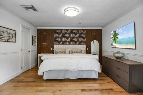 Tiny photo for 11621 NW 21st Court, Plantation, FL 33323 (MLS # B26018580)