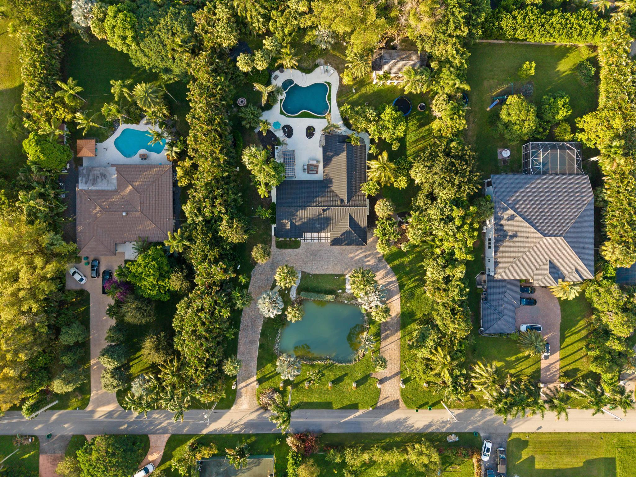 PLANTATION ACRES - Residential
