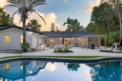 Tiny photo for 11621 NW 21st Court, Plantation, FL 33323 (MLS # B26018580)