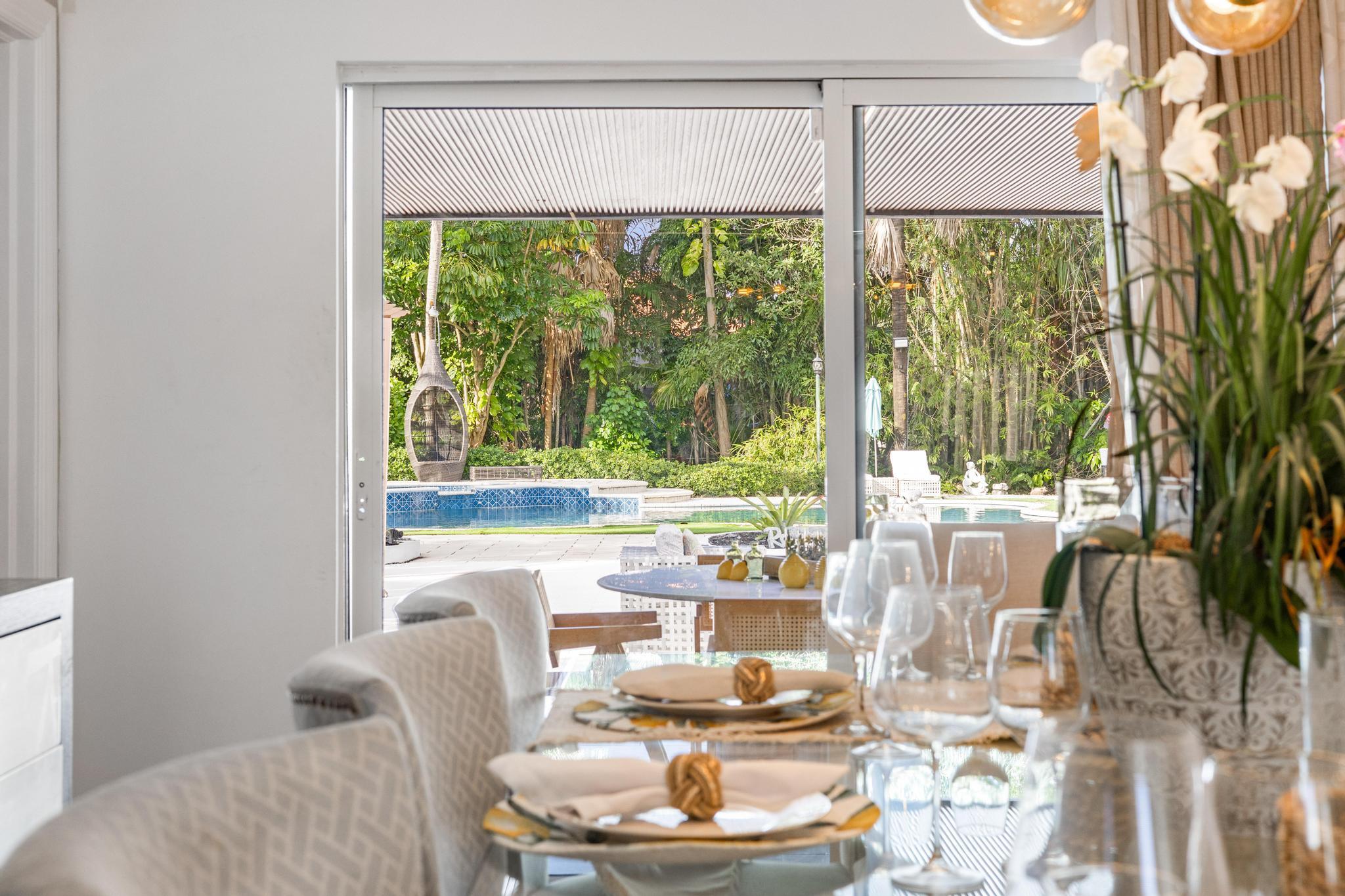 PLANTATION ACRES - Residential