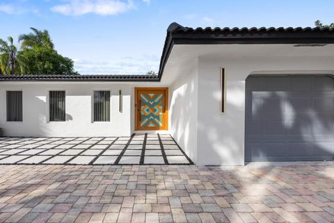 Tiny photo for 11621 NW 21st Court, Plantation, FL 33323 (MLS # B26018580)