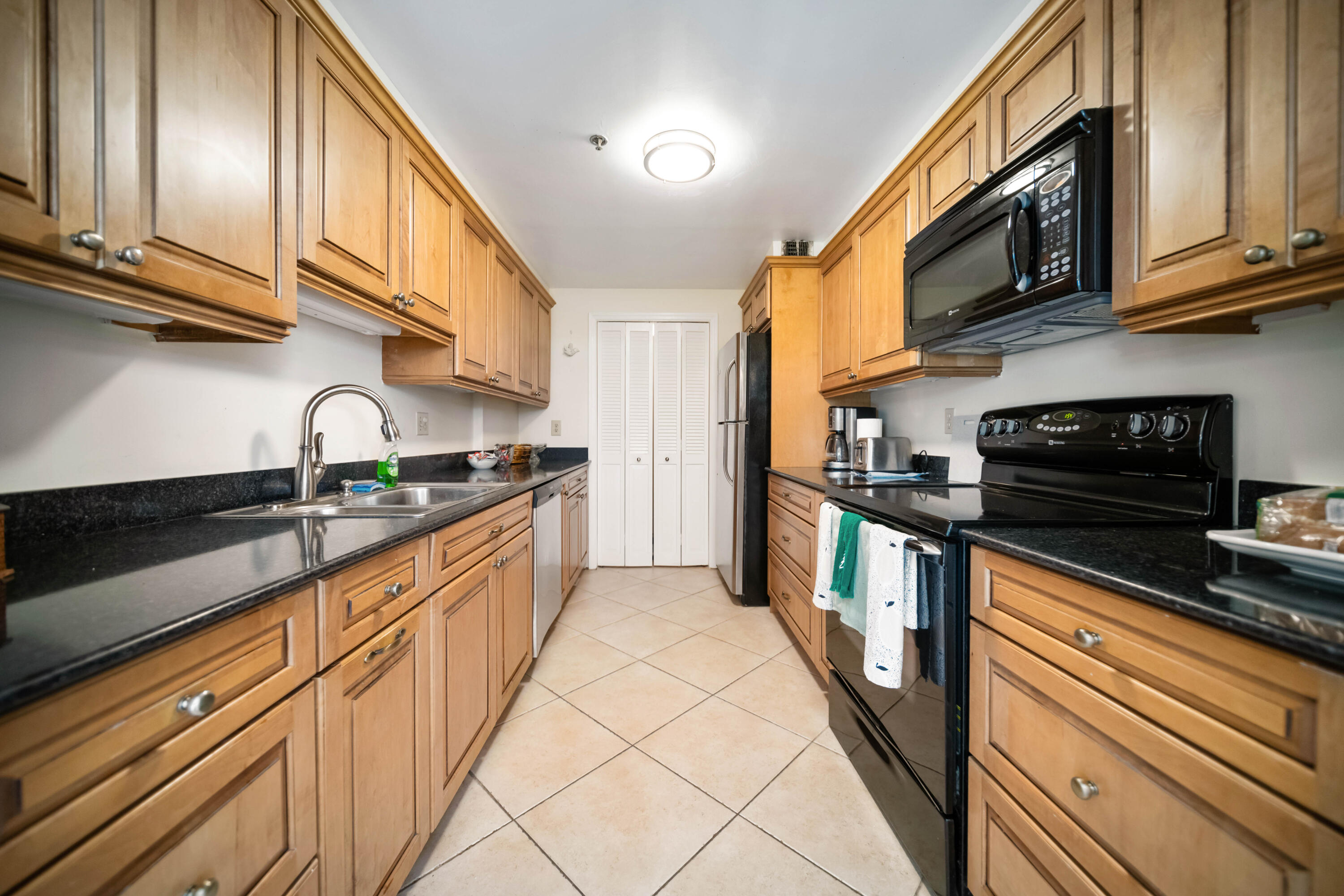 PORTA BELLA EAST AND PORTA BELLA SOUTHWEST CONDO A - Residential