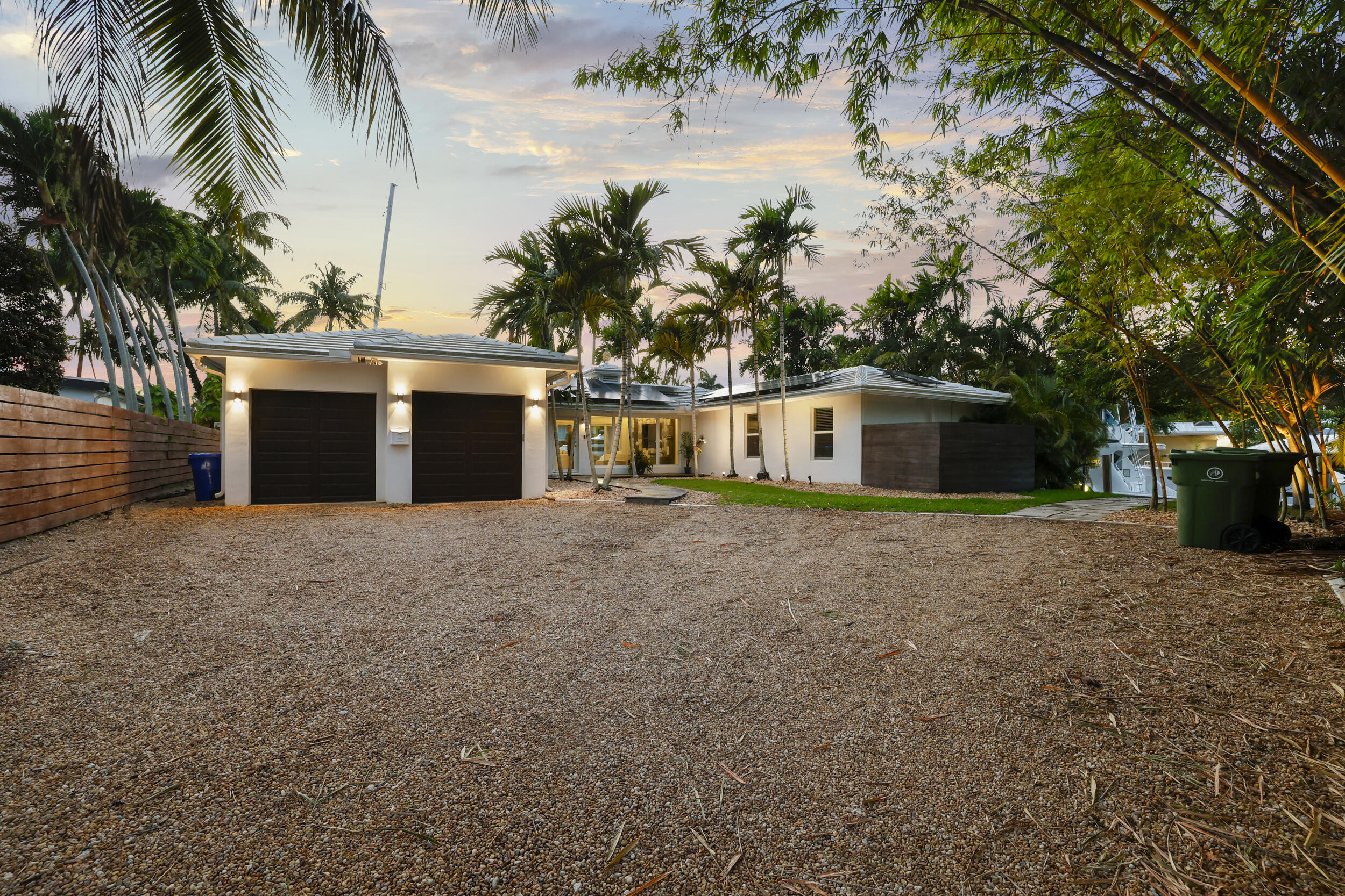 SOUTH NEW RIVER ISLES SEC - Residential