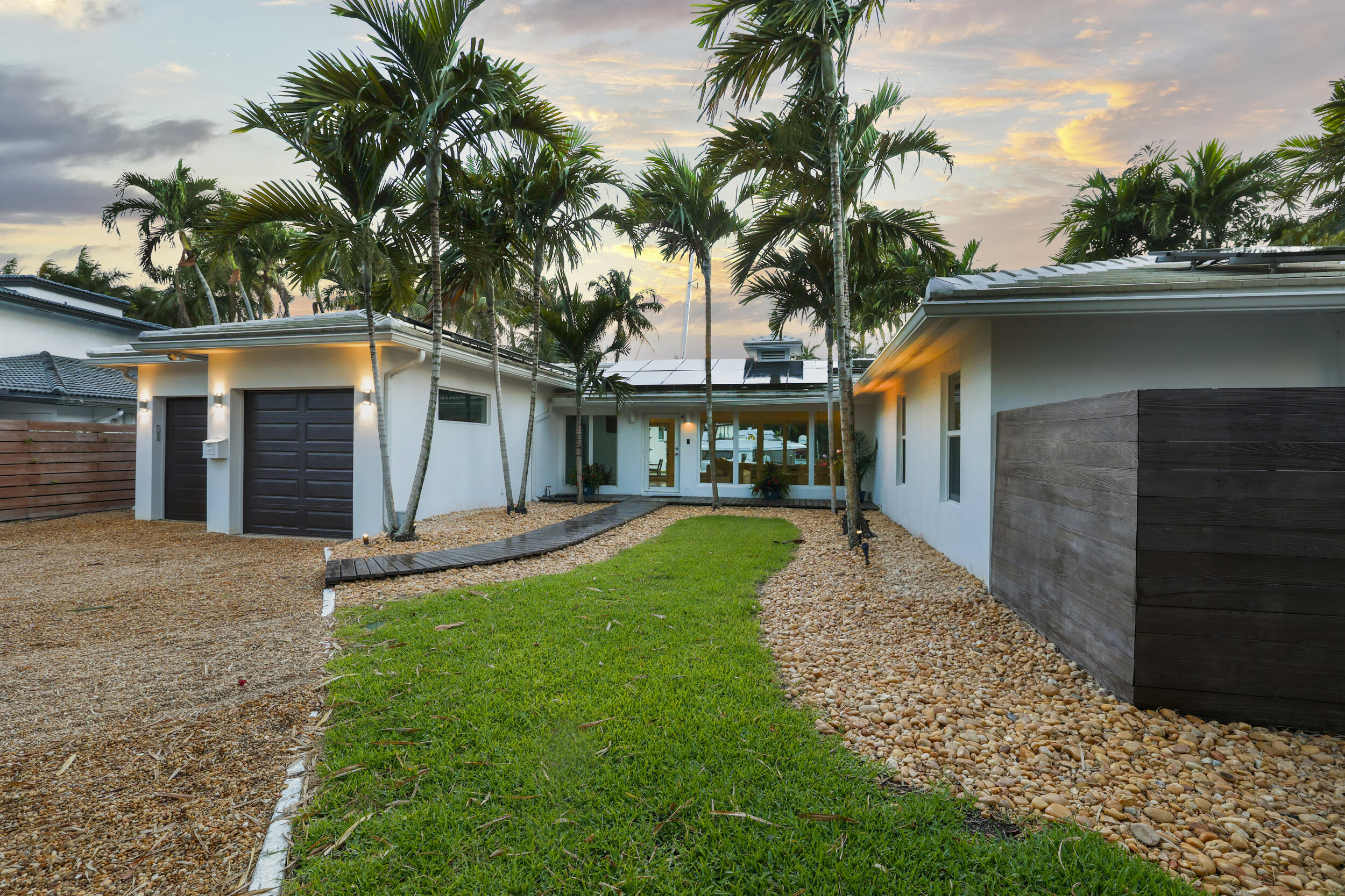 SOUTH NEW RIVER ISLES SEC - Residential
