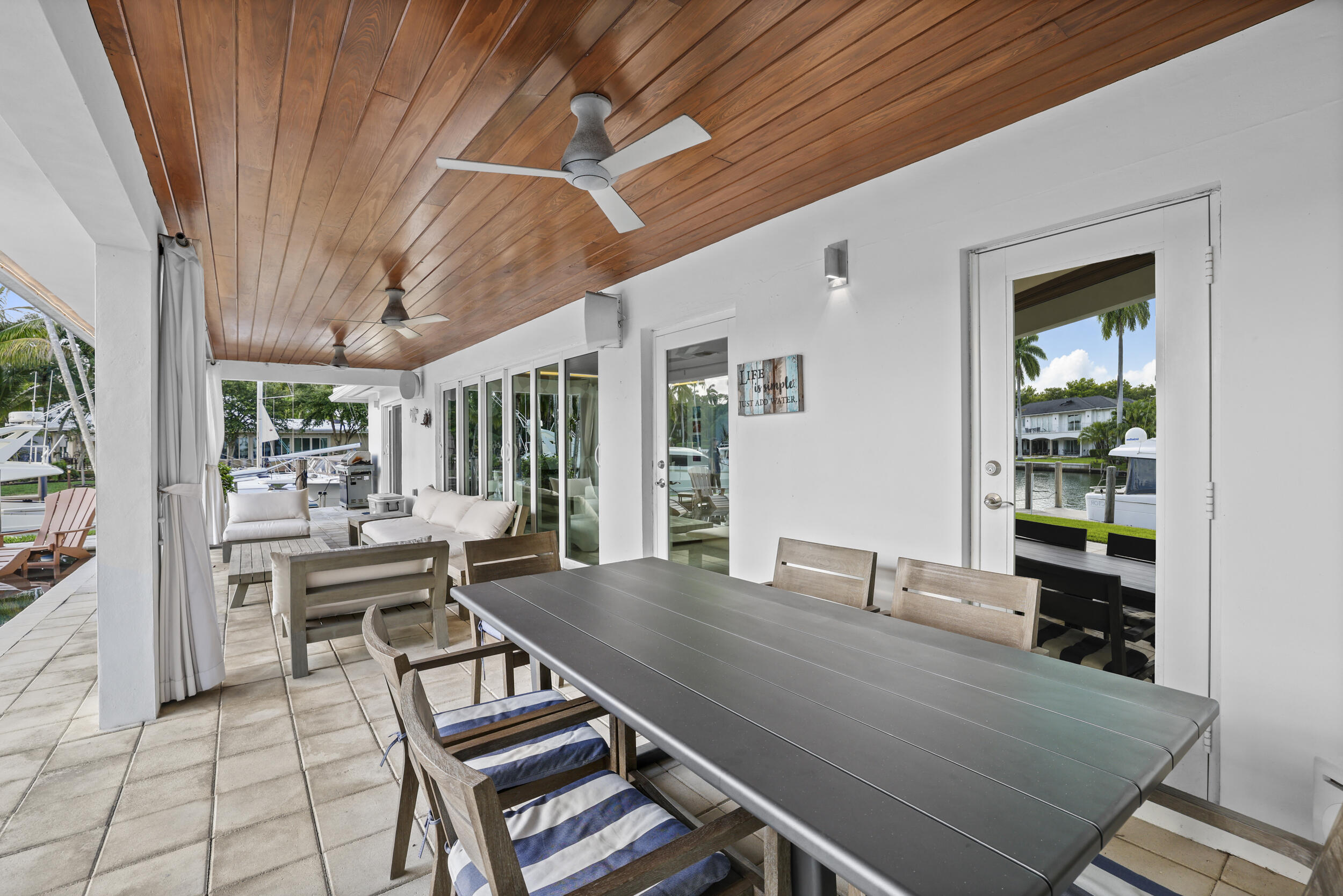 SOUTH NEW RIVER ISLES SEC - Residential