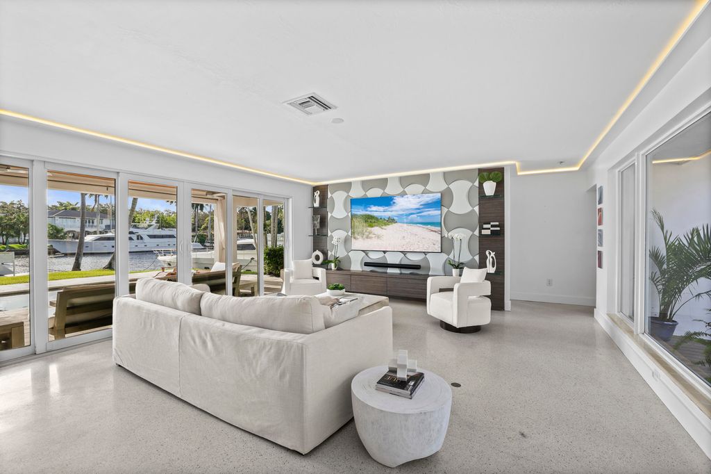 Photo of 1321 Tangelo Isle, Fort Lauderdale, FL 33315 (MLS # B26030797)