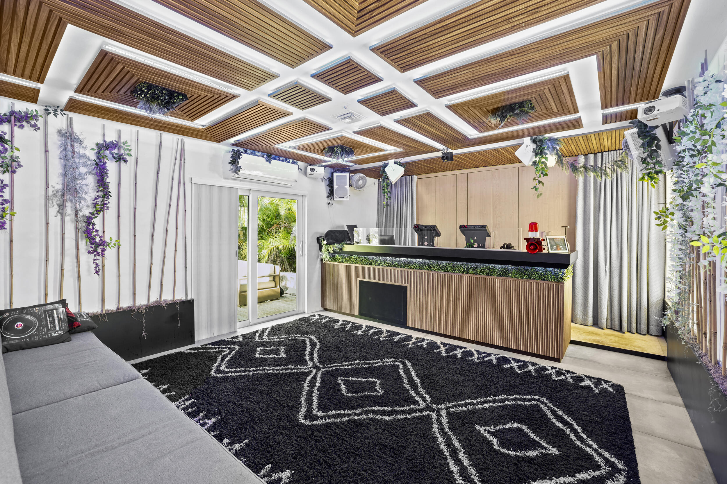 SOUTH NEW RIVER ISLES SEC - Residential