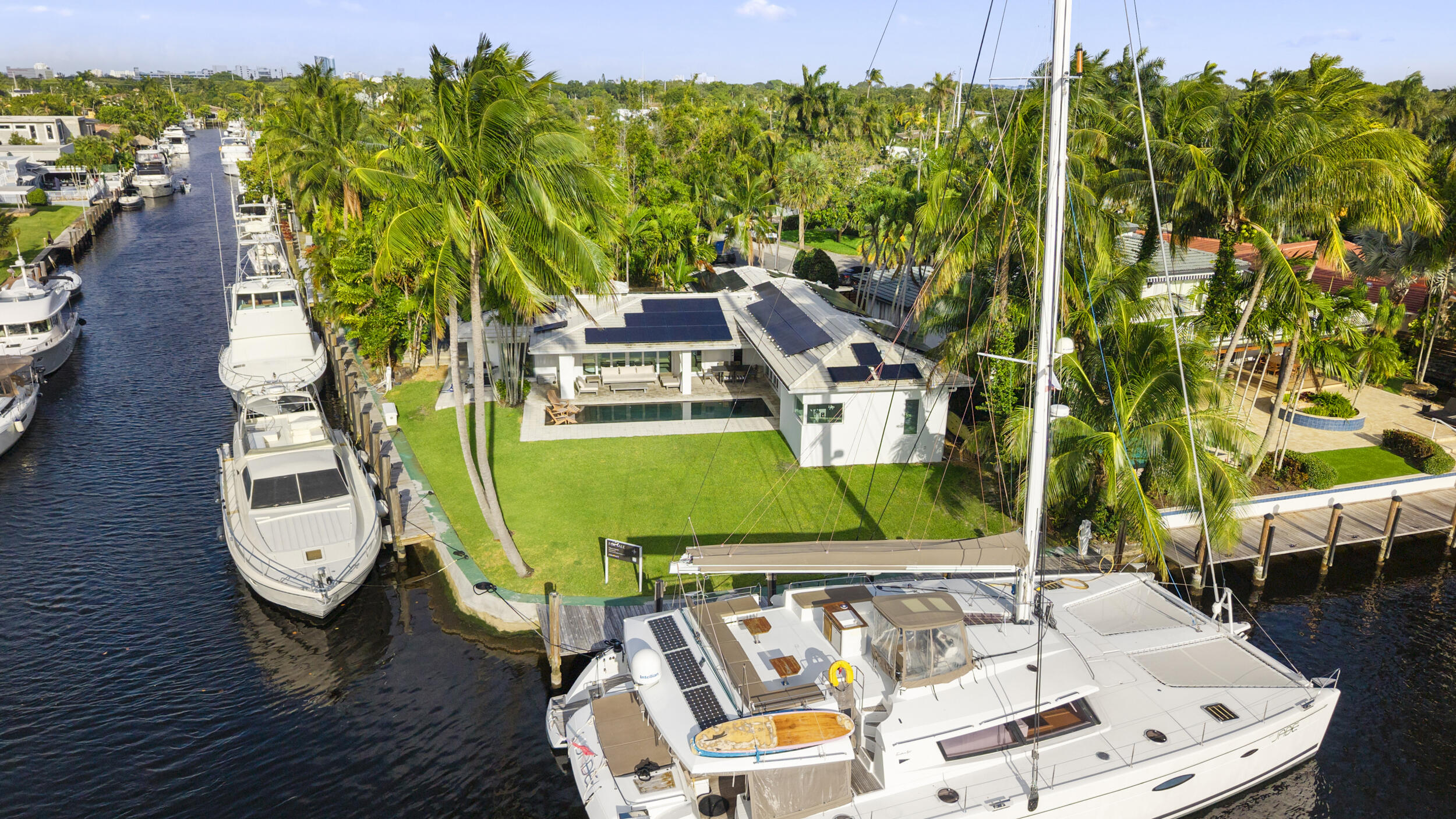 SOUTH NEW RIVER ISLES SEC - Residential