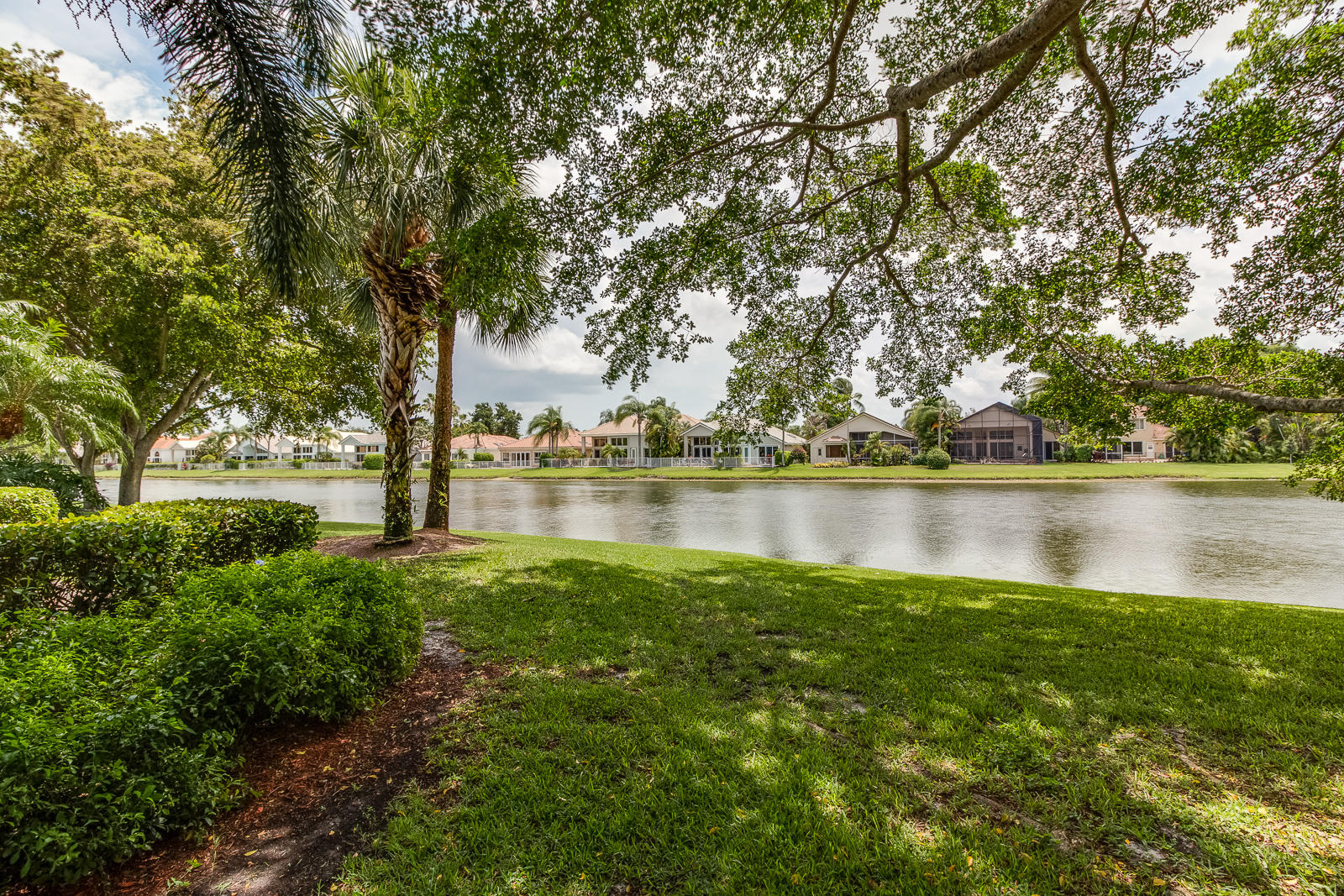 CAMBRIDGE PARK - Residential