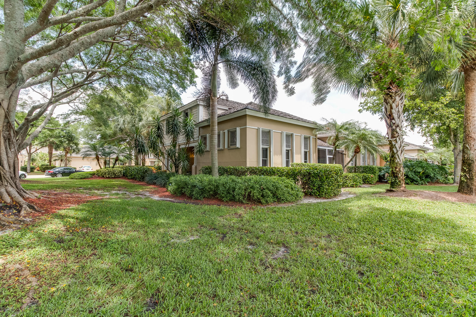 CAMBRIDGE PARK - Residential