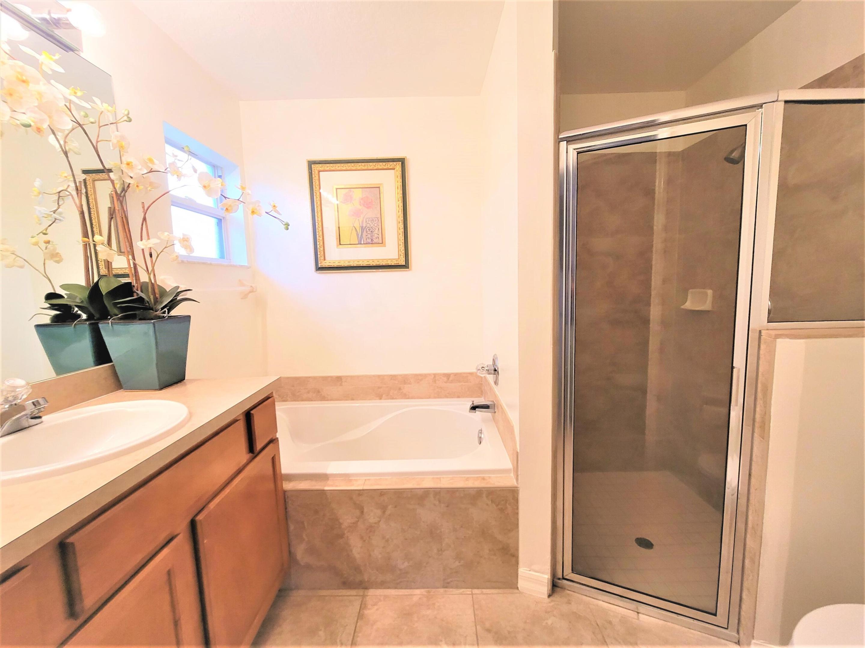 SEBASTIAN HIGHLANDS UNIT 14 - Residential Lease