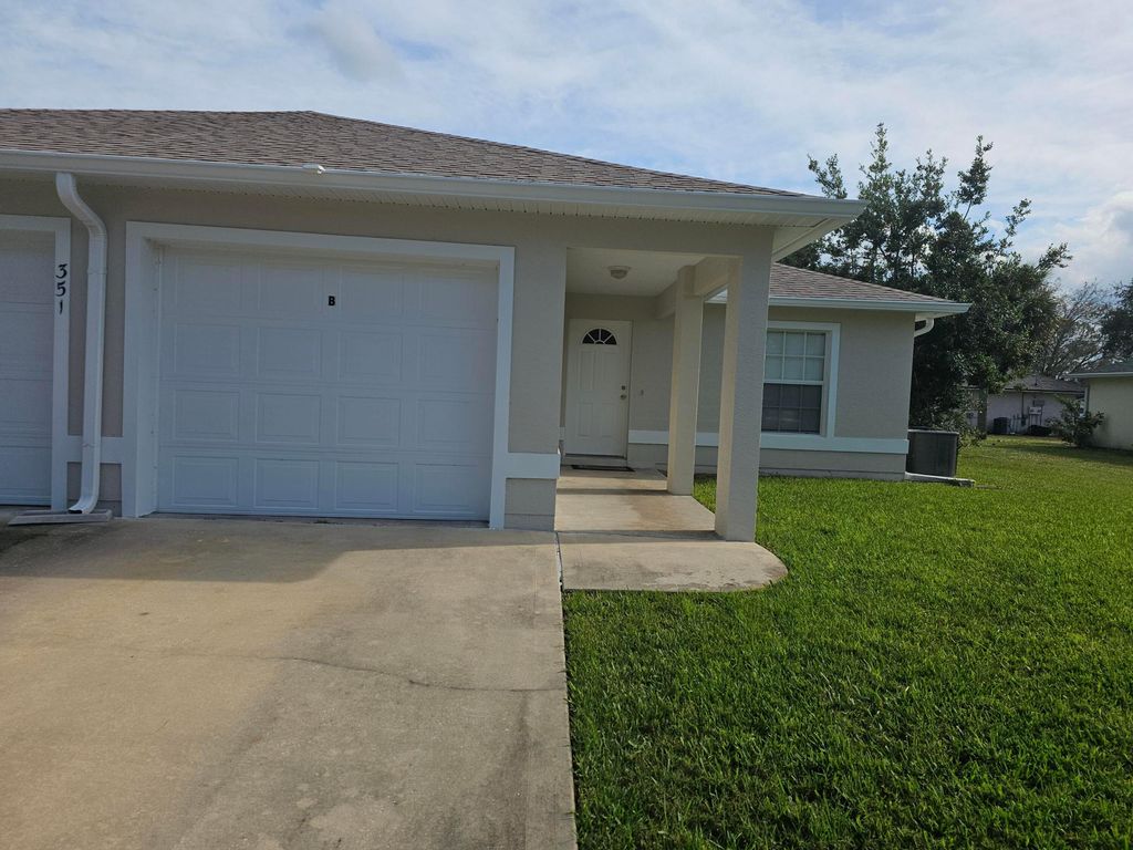 Photo of 351 Del Monte Road #B, Sebastian, FL 32958 (MLS # R11169139)