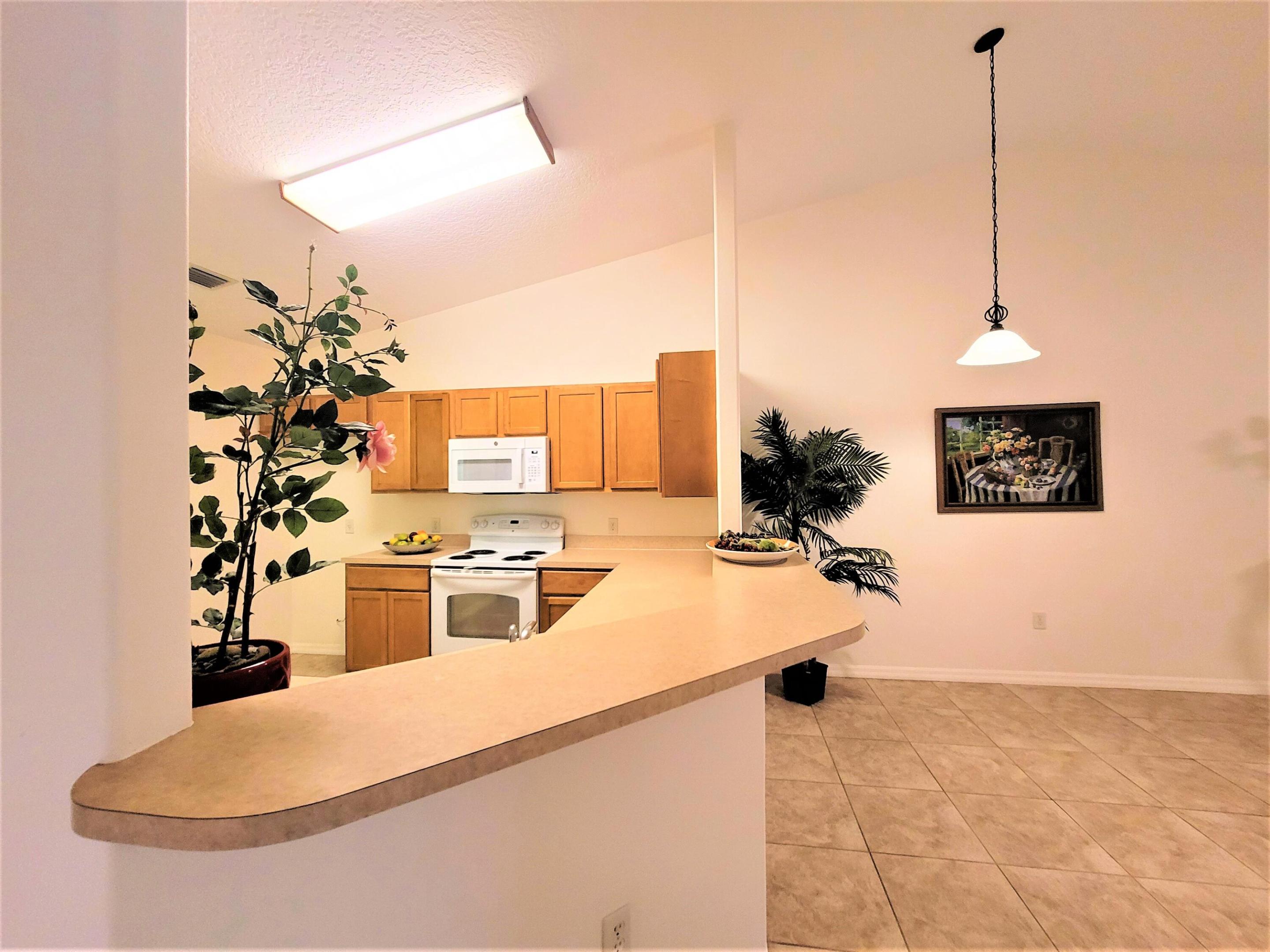 SEBASTIAN HIGHLANDS UNIT 14 - Residential Lease