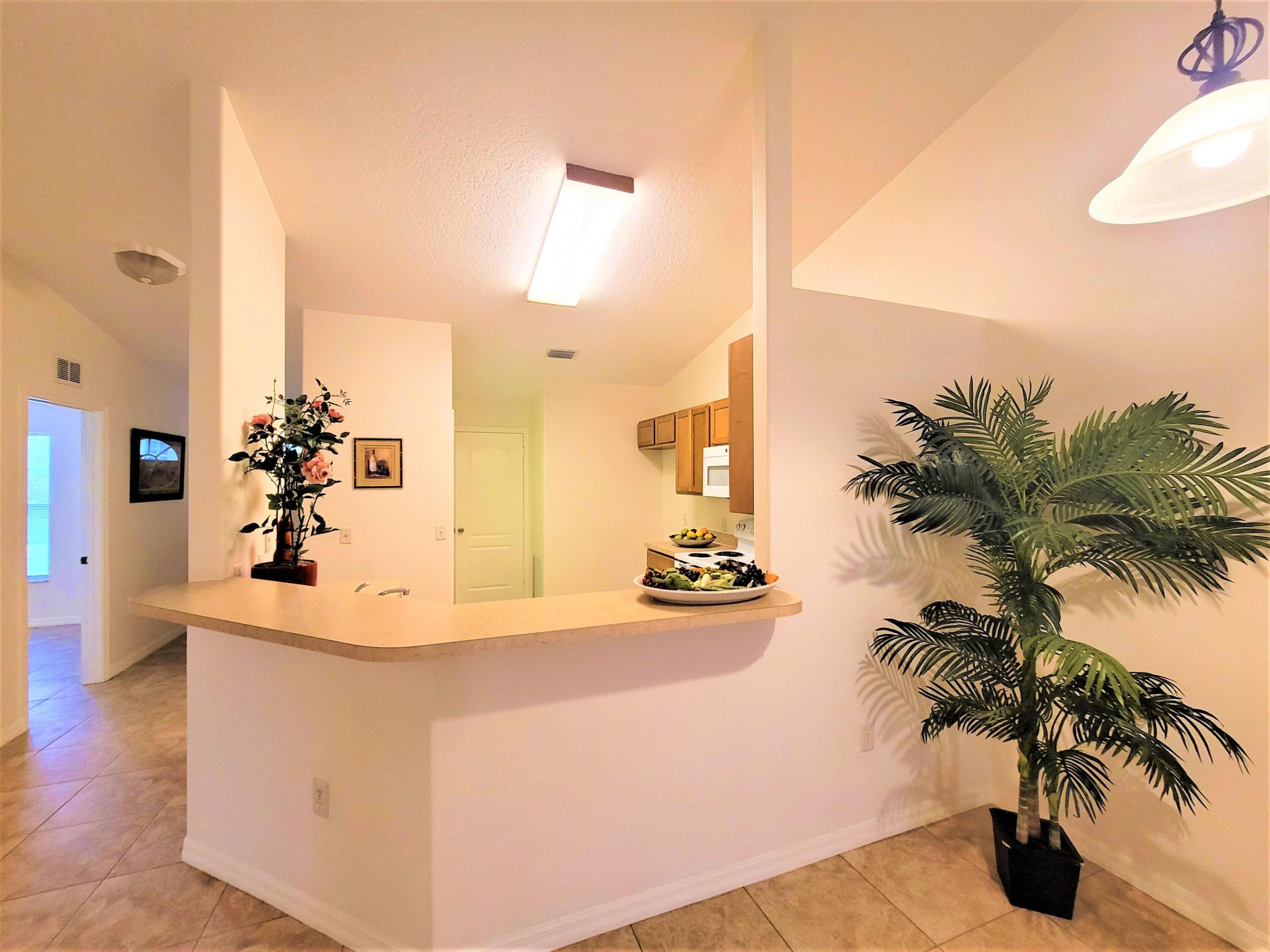 SEBASTIAN HIGHLANDS UNIT 14 - Residential Lease