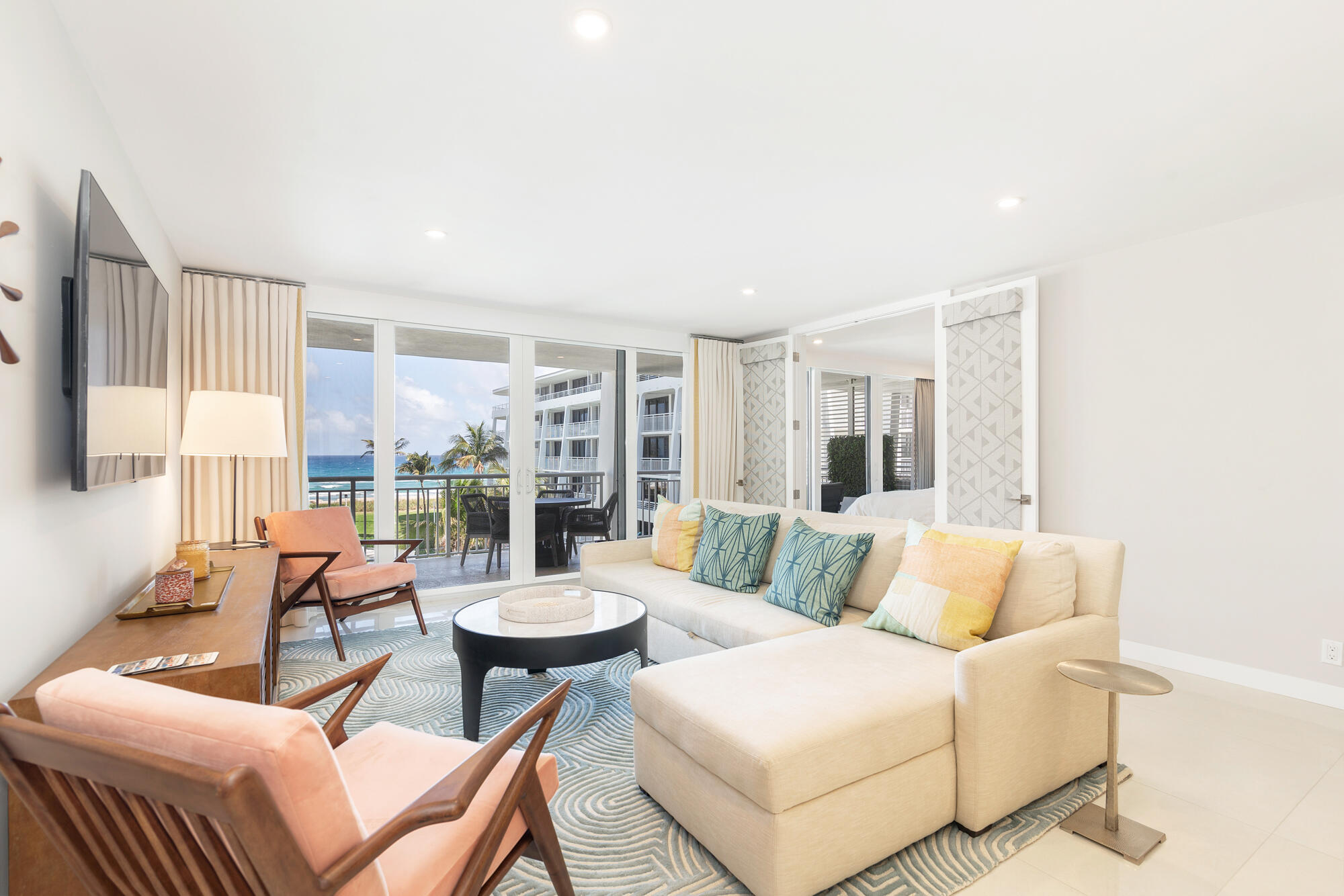 TWENTY SIX HUNDRED CONDO - Residential